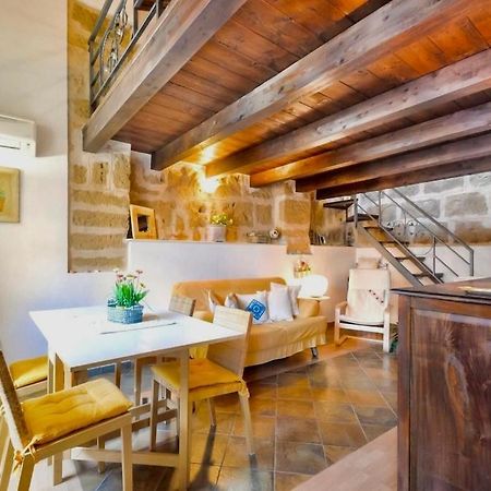 Alghero Old Town Apartment Steps To Sea And Scenic Ramparts Buitenkant foto
